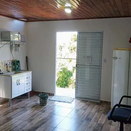 Styllo Suites Economicas 3 Campos do Jordao Exterior photo